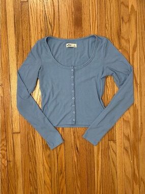 Hollister Powder Blue Ribbed Button-Front Long Sleeve Top